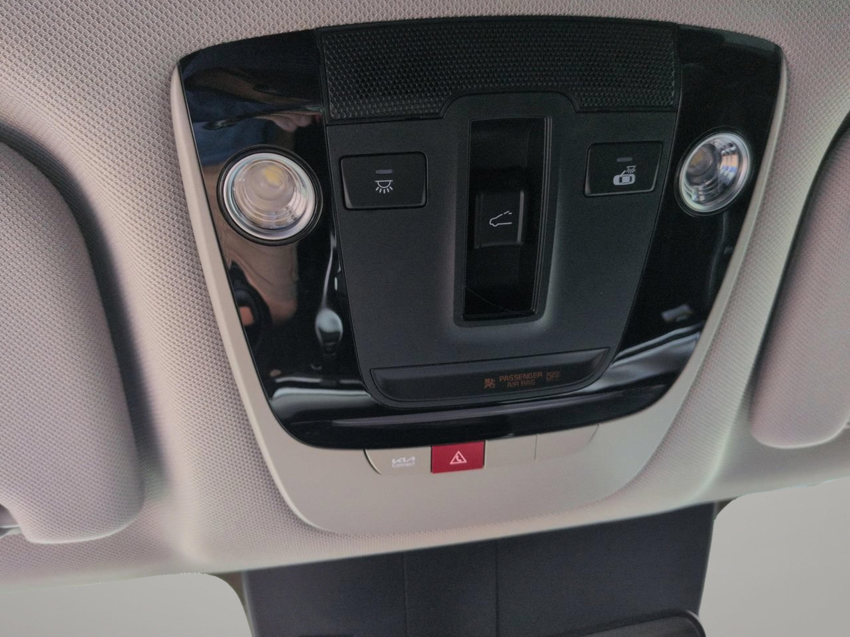New 2026 Kia Sorento S w/ S Panoramic Sunroof Package FWD image 22