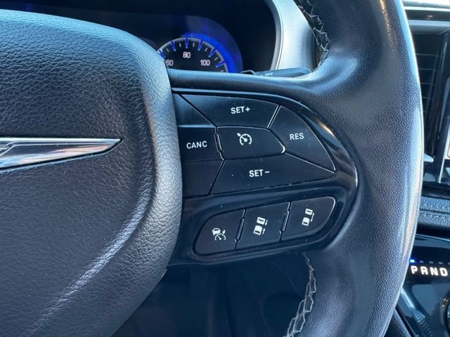 Used 2024 Chrysler Pacifica Limited w/ S Appearance Package AWD/4WD image 16