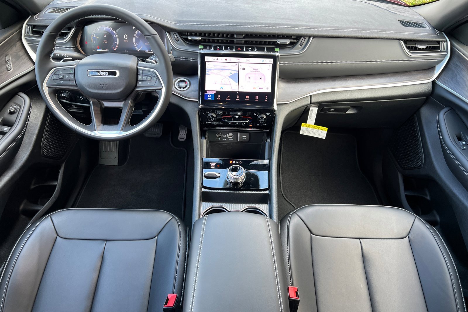 New 2025 Jeep Grand Cherokee Limited image 13