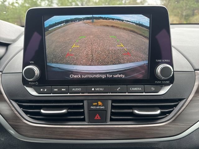 Used 2024 Nissan Altima 2.5 SV FWD image 22