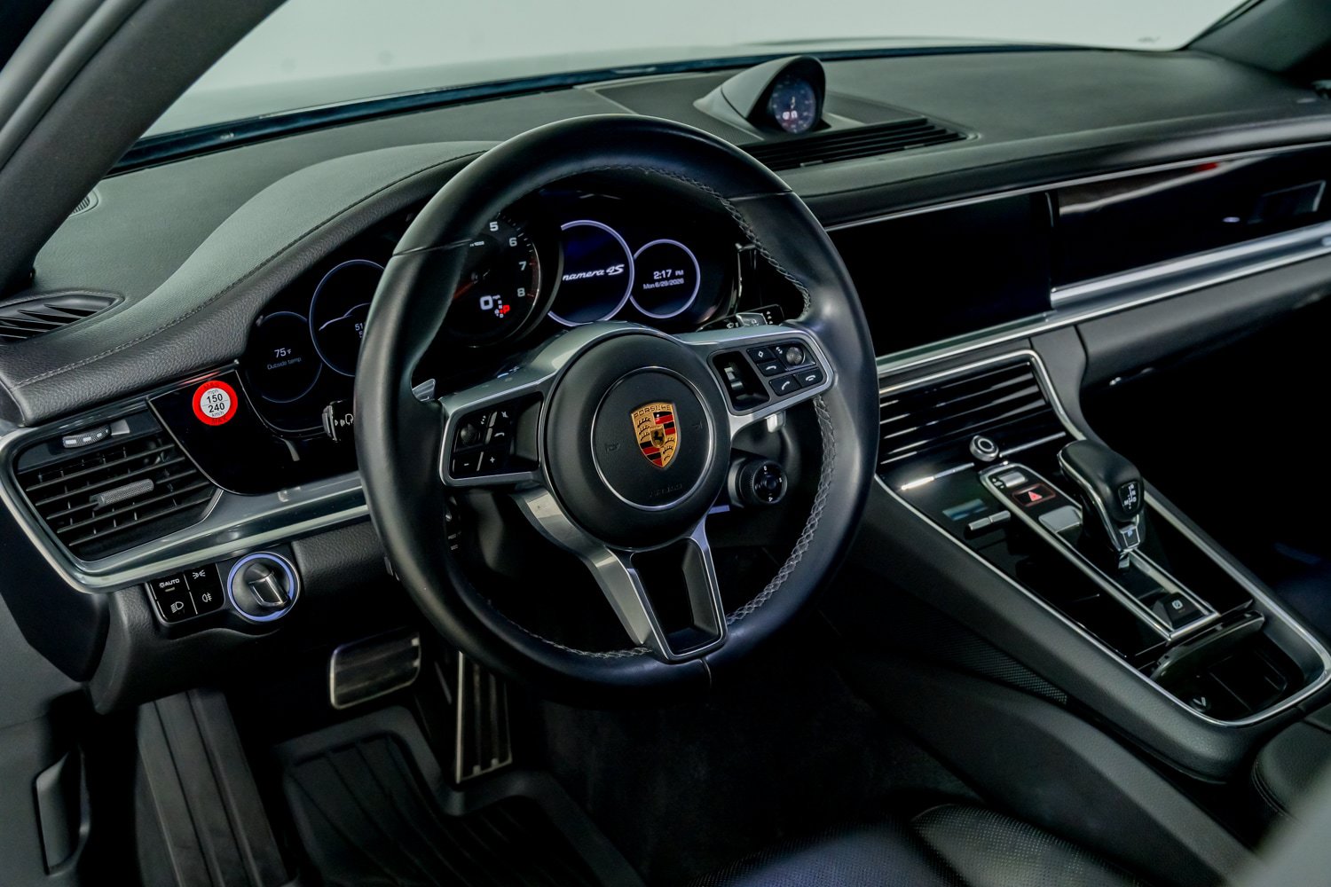 Used 2018 Porsche Panamera 4S AWD/4WD image 18