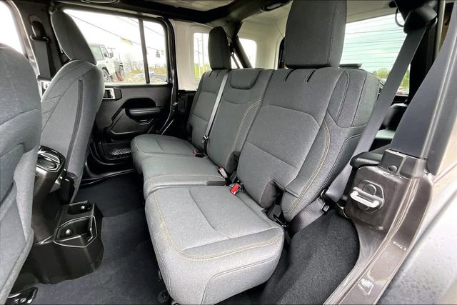 Used 2024 Jeep Wrangler Sport S AWD/4WD image 19