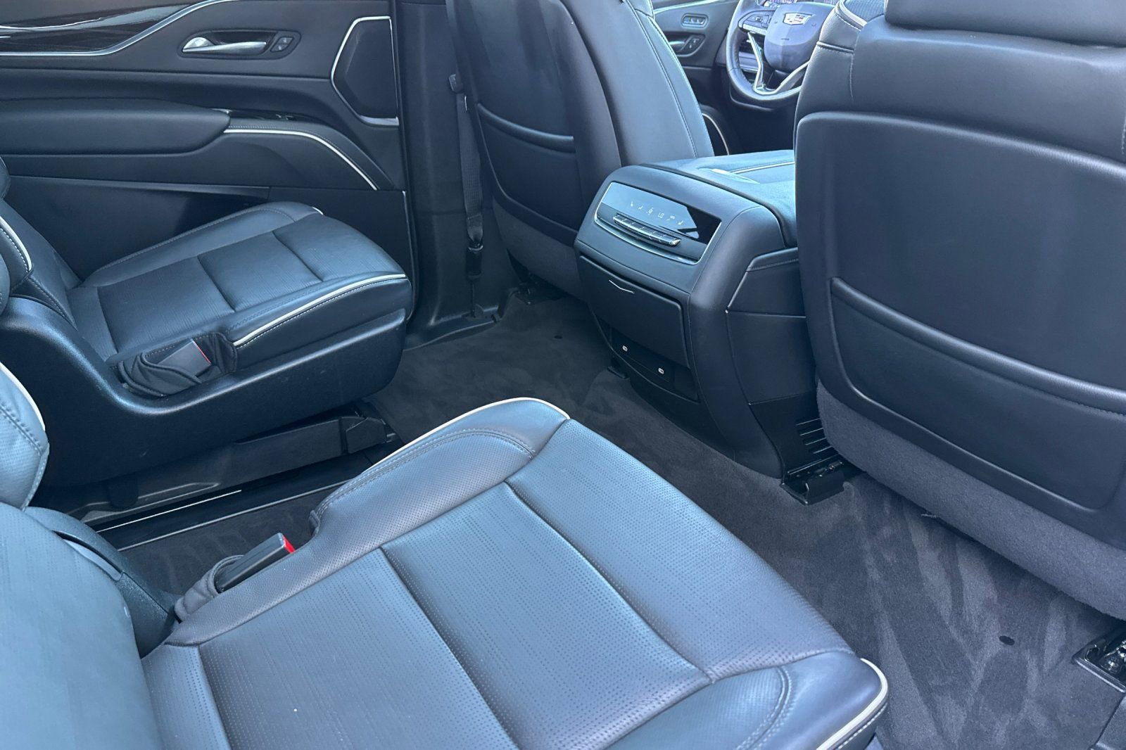 Certified 2024 Cadillac Escalade Sport image 16