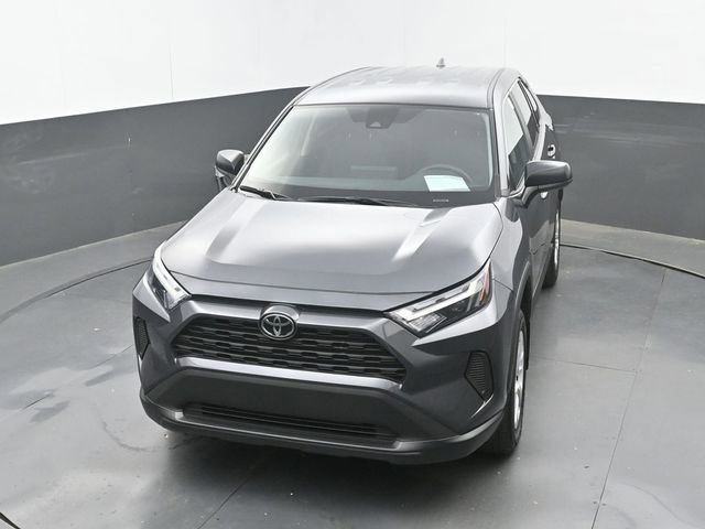 Used 2025 Toyota RAV4 LE FWD image 28