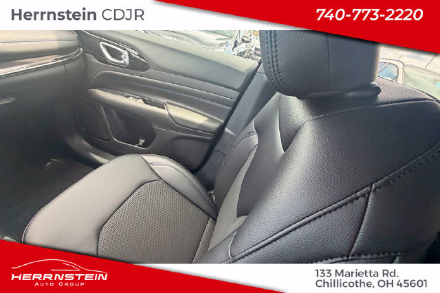 New 2026 Jeep Compass Latitude AWD/4WD image 10