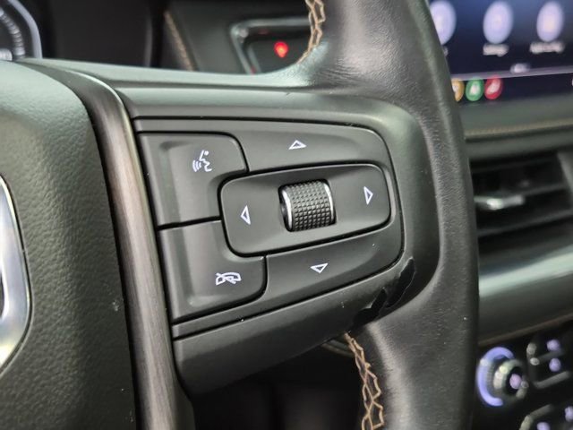 Used 2021 GMC Yukon XL AT4 w/ AT4 Premium Plus Package AWD/4WD image 29