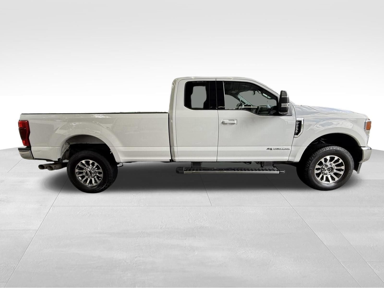 Used 2021 Ford F250 Lariat w/ Lariat Value Package AWD/4WD image 4
