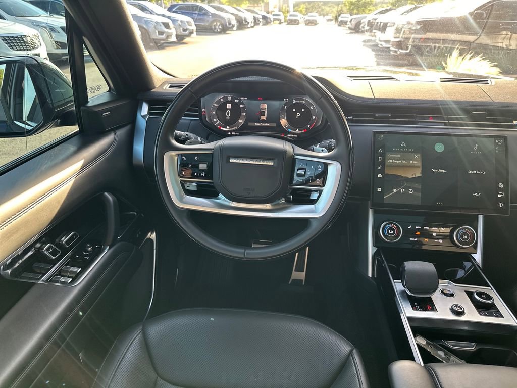 Used 2023 Land Rover Range Rover SE AWD/4WD image 32