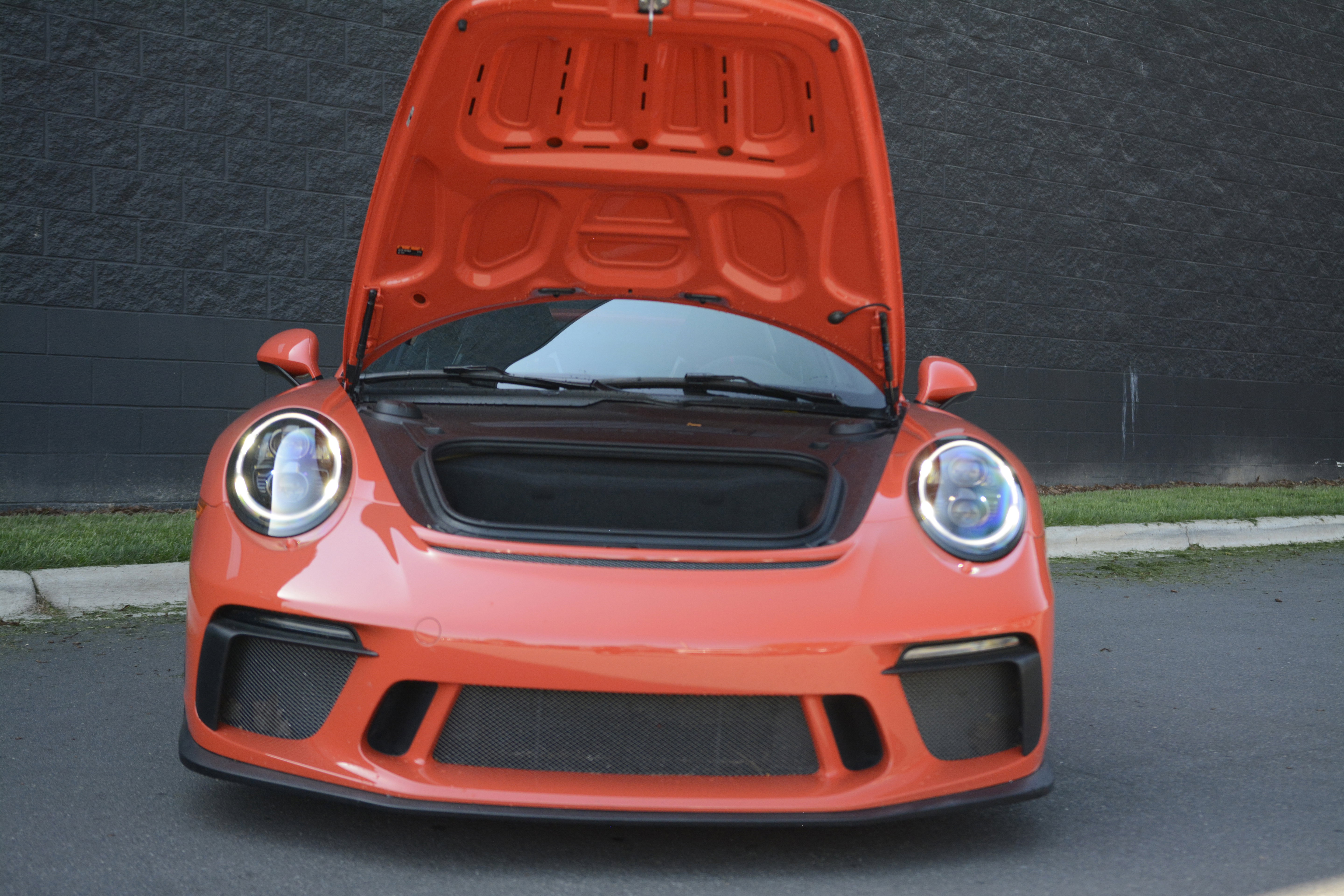 Certified 2018 Porsche 911 GT3 image 33