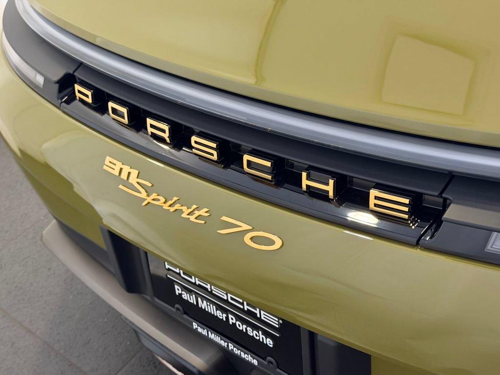 New 2026 Porsche 911 GTS RWD image 25