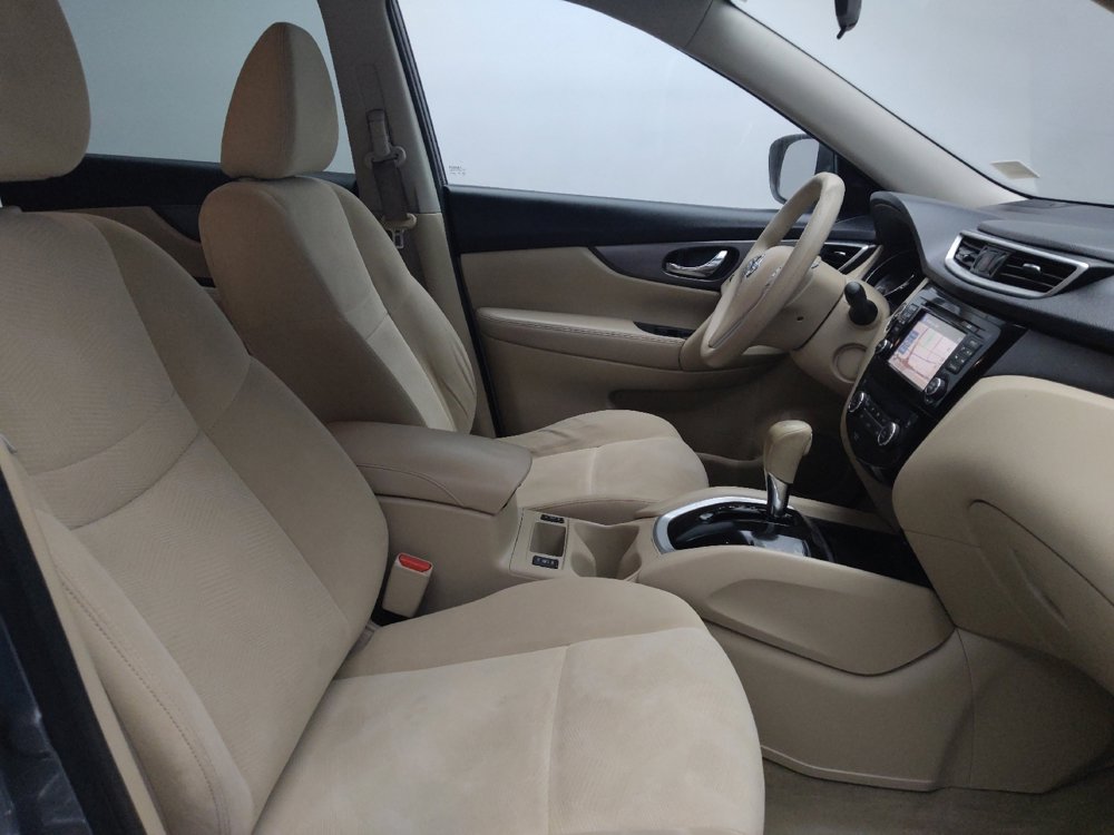 Used 2015 Nissan Rogue SV w/ SV Premium Package image 21