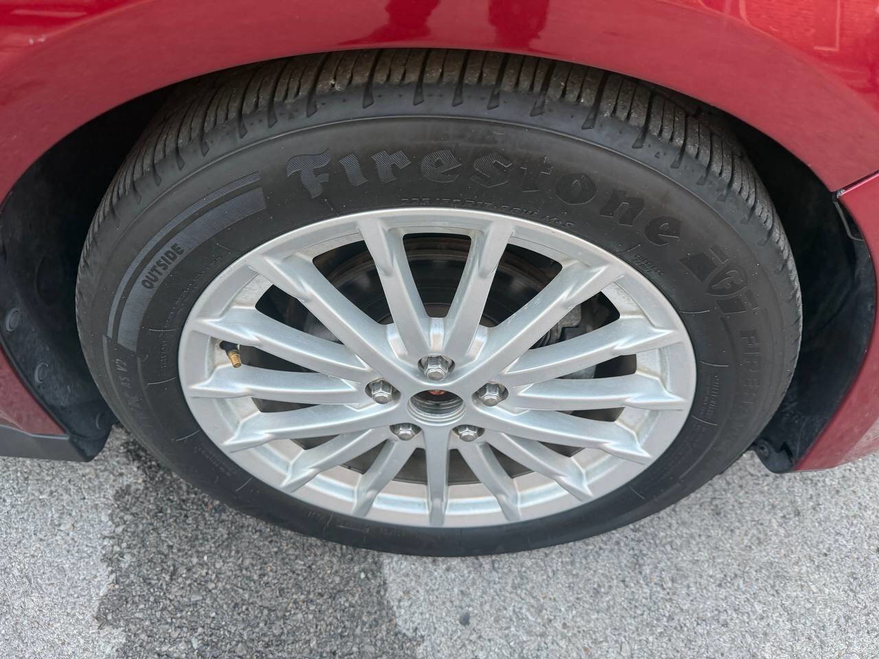 Used 2013 Ford C-MAX SEL FWD image 29