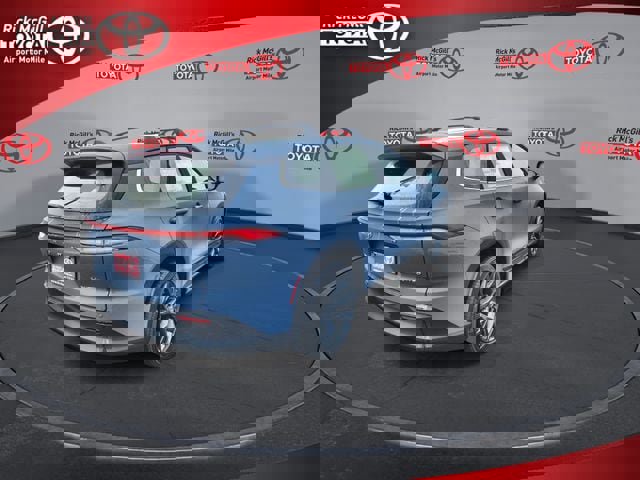 New 2025 Toyota Crown Signia image 8