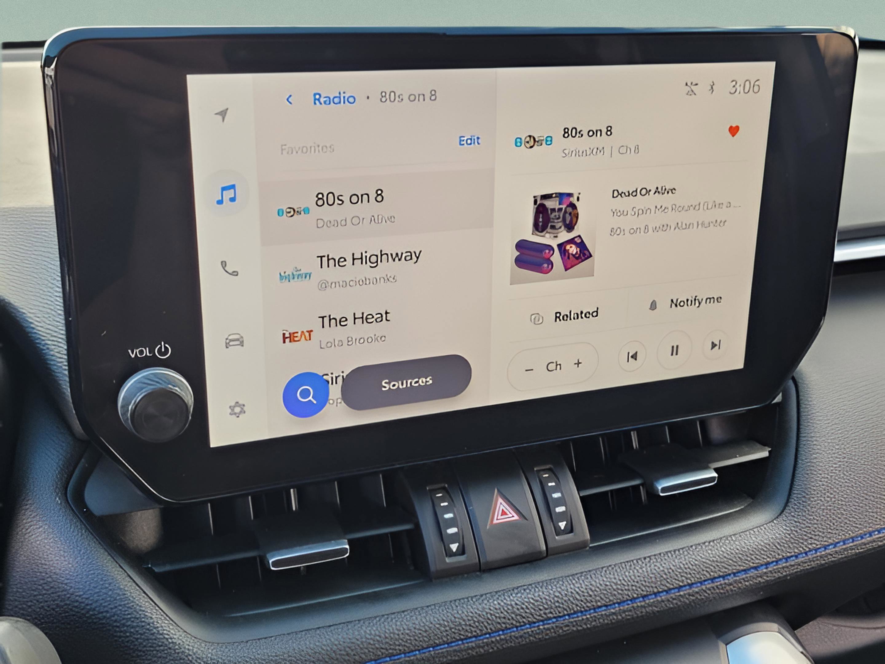 Used 2023 Toyota RAV4 XSE image 20