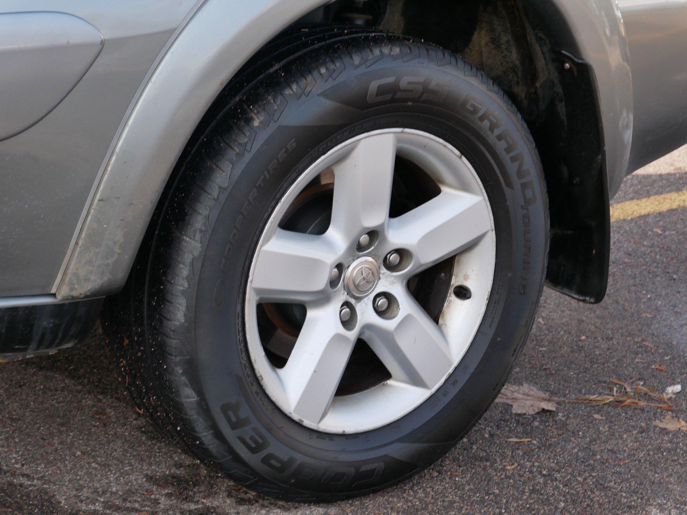 Used 2004 Toyota RAV4 4WD image 15