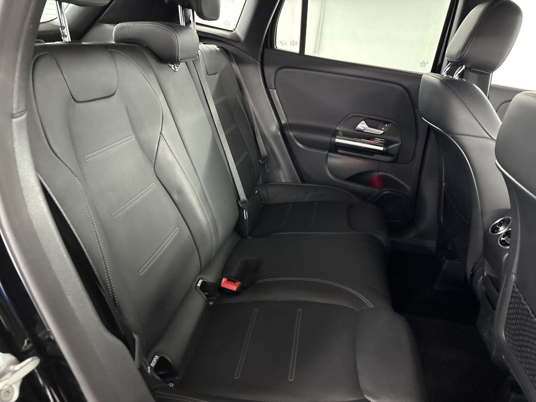 Certified 2023 Mercedes-Benz GLA 250 4MATIC image 30