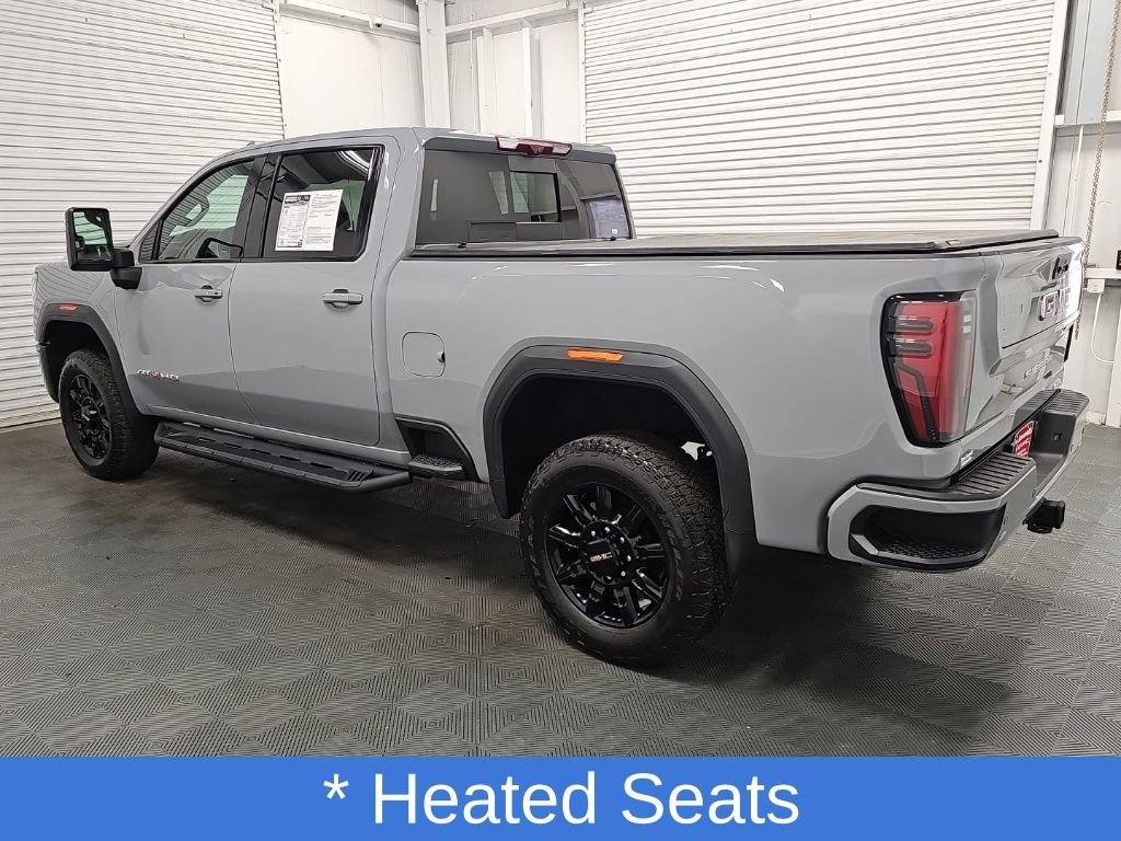 Used 2024 GMC Sierra 2500 AT4 w/ Technology Package AWD/4WD image 7