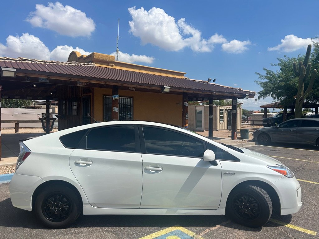 Used 2015 Toyota Prius One image 6