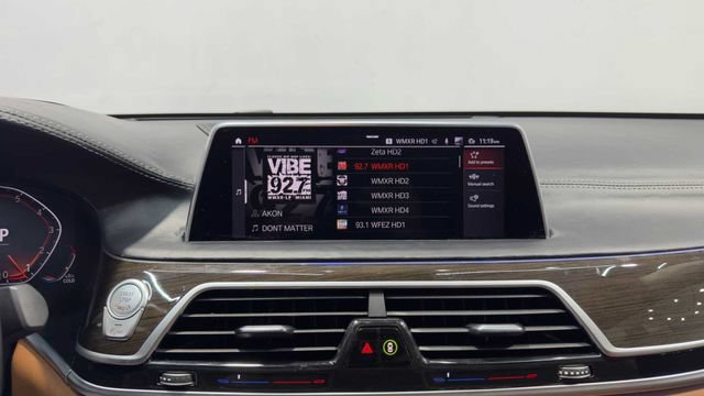 Used 2020 BMW 740i w/ Premium Package RWD image 36