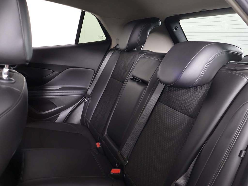 Used 2020 Buick Encore Preferred w/ Safety Package FWD image 29