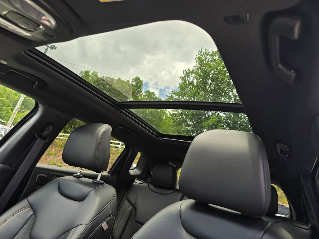 New 2026 Jeep Compass Latitude AWD/4WD image 12