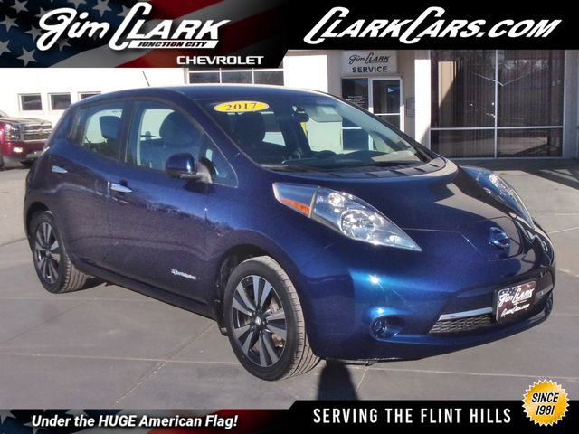 Used 2017 Nissan Leaf SV w/ Premium Package