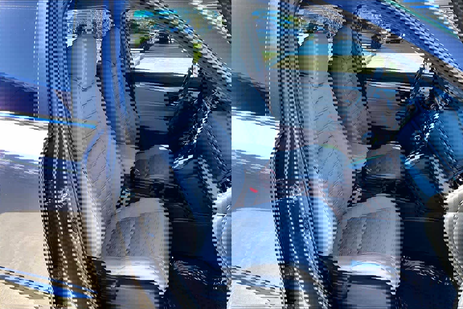 Used 2017 Honda CR-V LX image 8