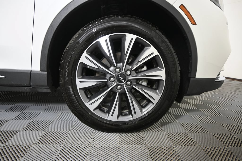 Used 2022 Lincoln Corsair Reserve w/ Elements Package AWD/4WD image 11