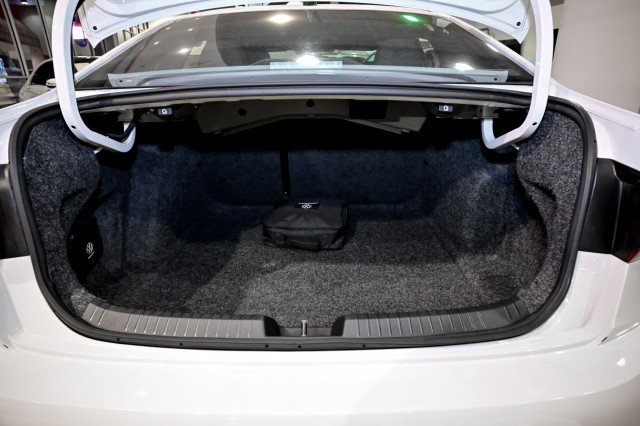 Used 2024 Volkswagen Jetta Sport image 20