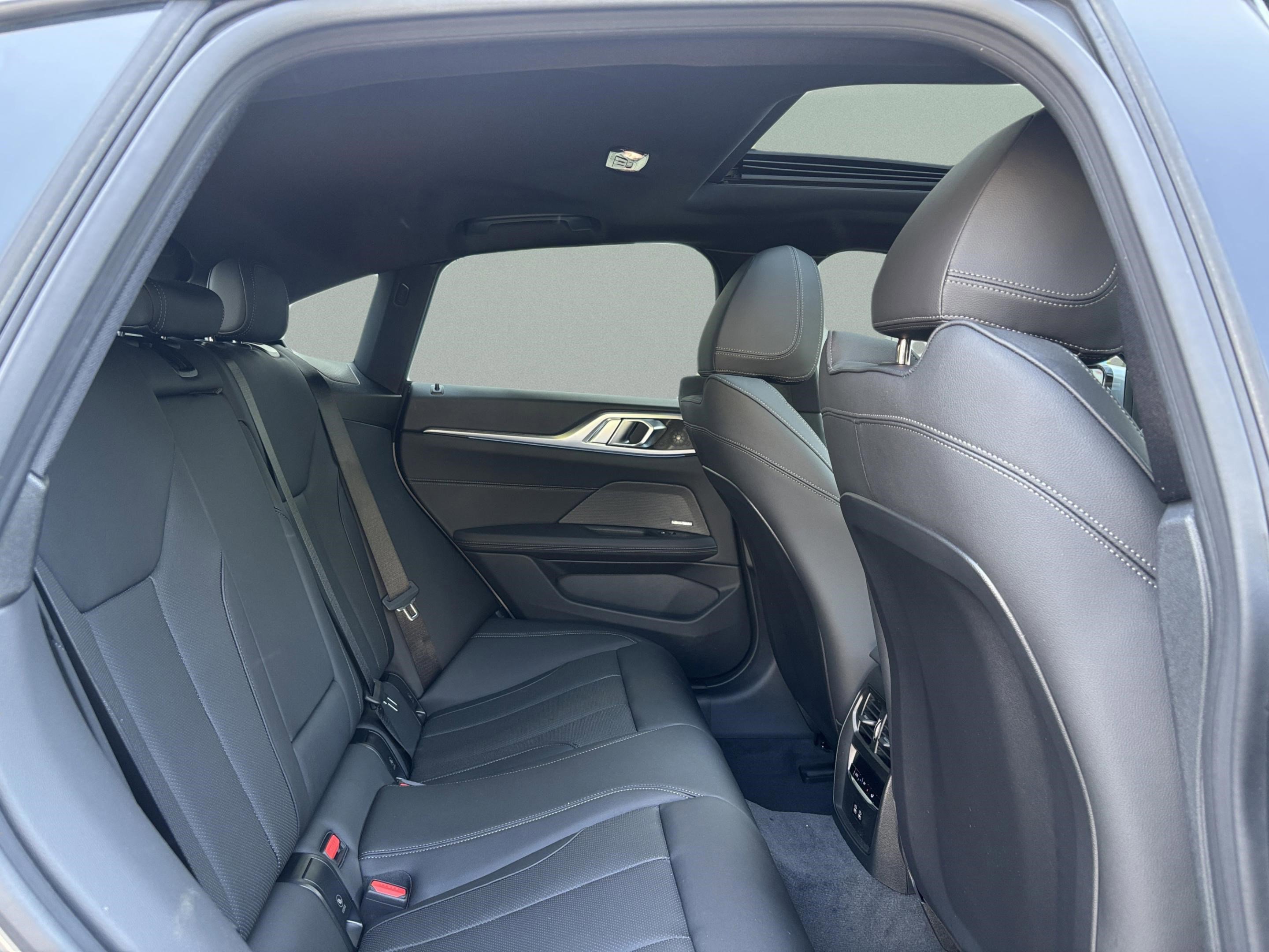 New 2026 BMW i4 xDrive40i w/ Premium Package AWD/4WD image 12