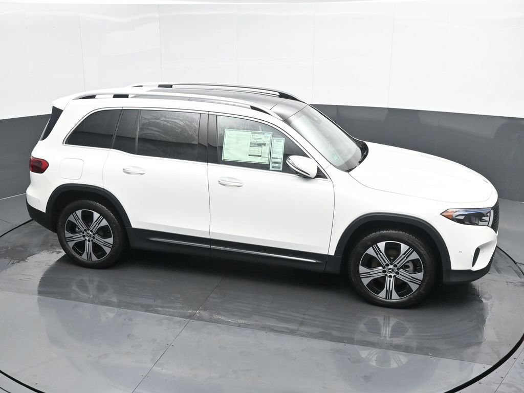 New 2024 Mercedes-Benz EQB 300 4MATIC image 34