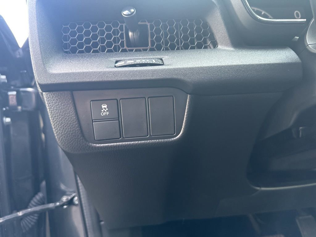 Used 2025 Honda CR-V EX image 11