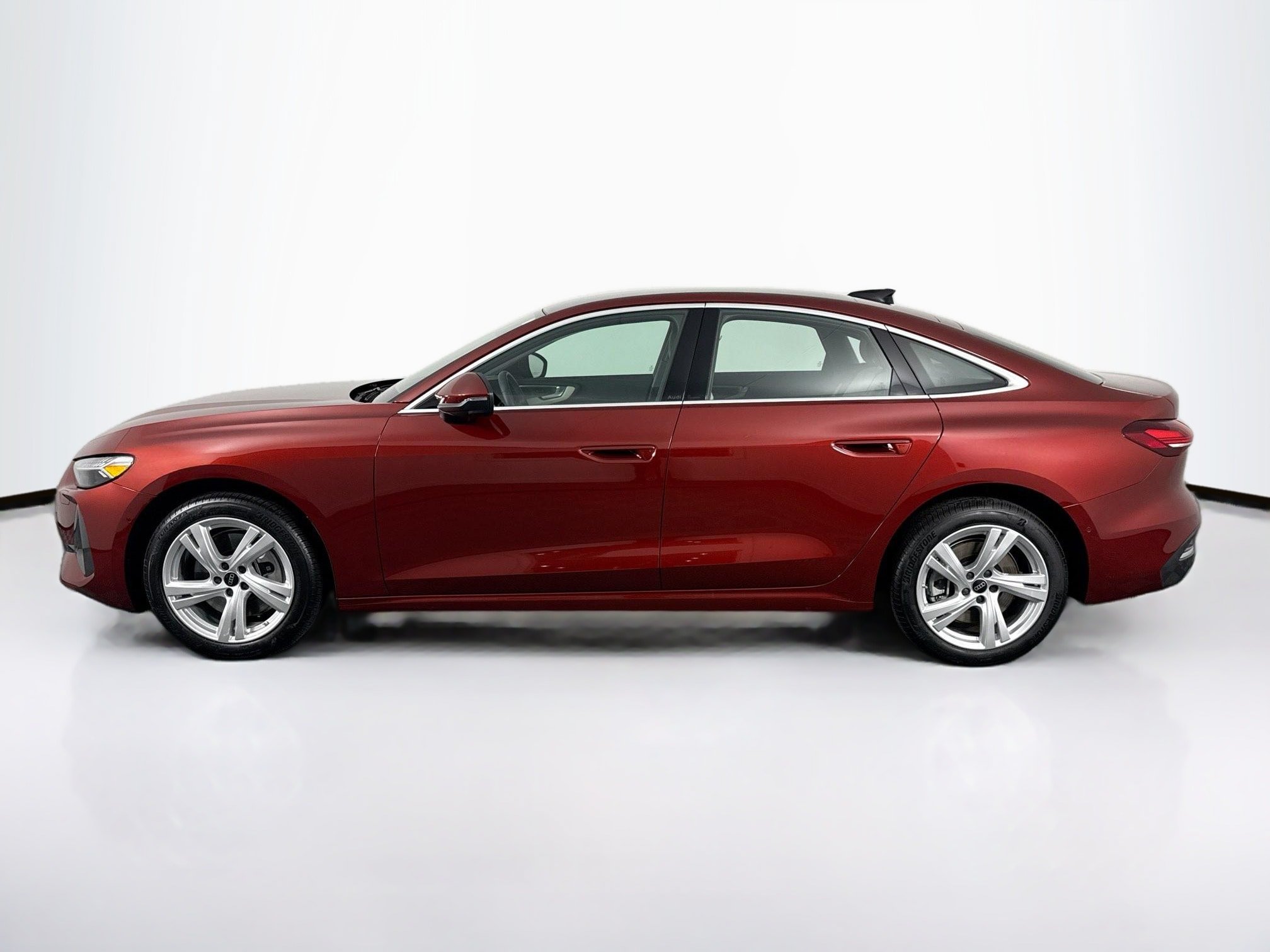 Used 2025 Audi A5 2.0T Premium Plus w/ Premium Plus AWD/4WD image 11