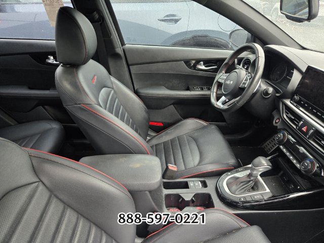 Used 2022 Kia Forte GT w/ GT2 Package FWD image 11