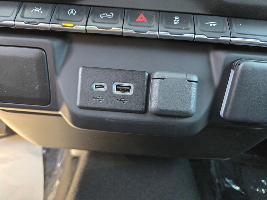New 2026 Chevrolet Silverado 1500 Custom w/ Turbomax Blackout Package RWD image 8