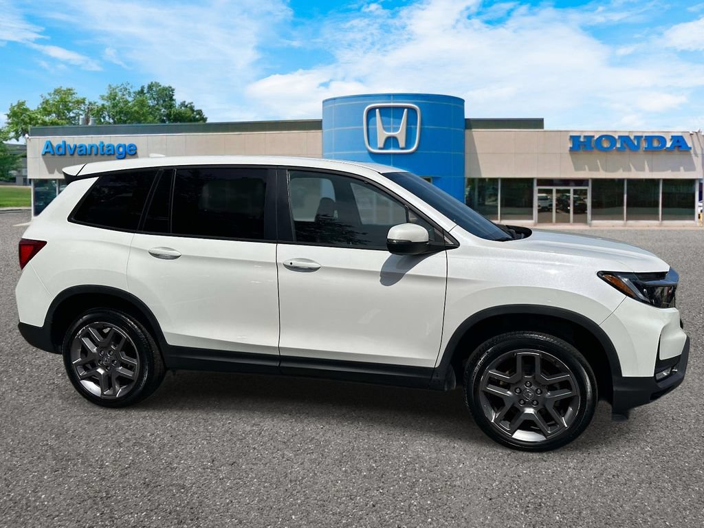Certified 2023 Honda Passport EX-L image 3