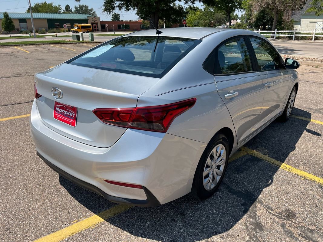 Used 2020 Hyundai Accent SE image 3