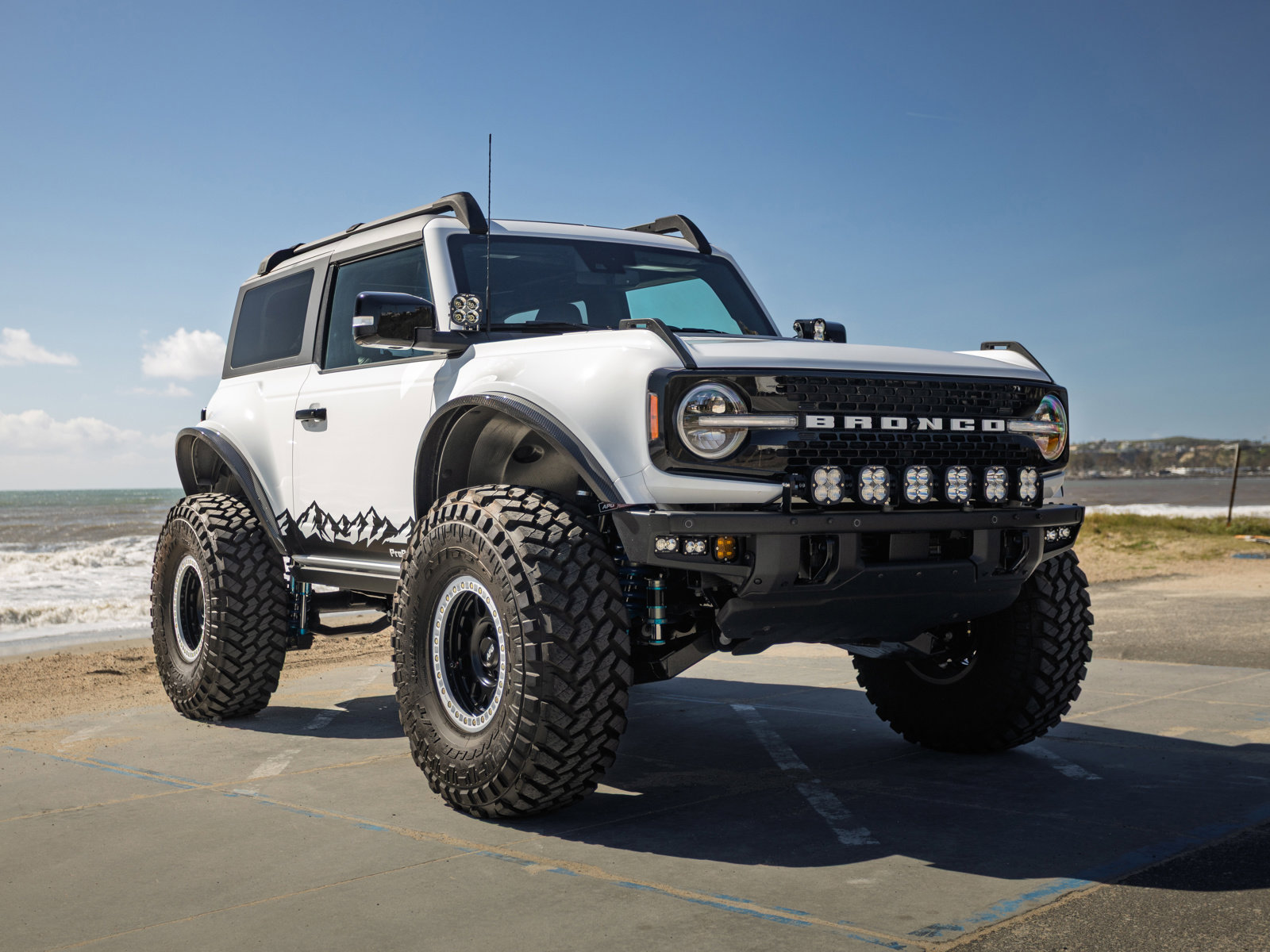 Used 2023 Ford Bronco Badlands w/ Sasquatch Package image 3