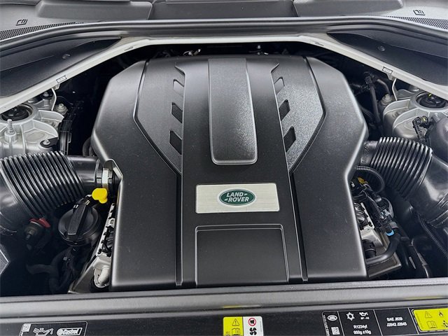 Certified 2023 Land Rover Range Rover Long Wheelbase Autobiography image 32