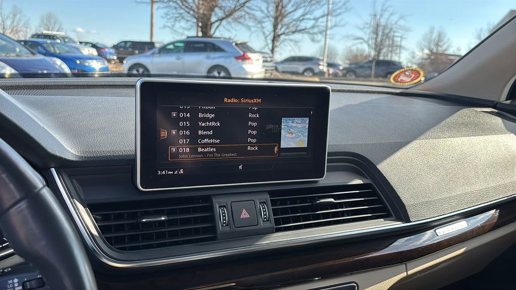 Used 2018 Audi Q5 2.0T Premium Plus w/ Premium Plus Package image 19