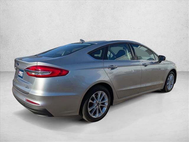 Used 2020 Ford Fusion SE FWD image 5