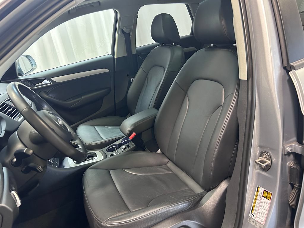 Used 2017 Audi Q3 2.0T Premium AWD/4WD image 9