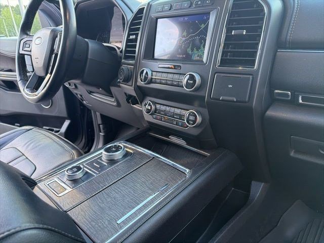 Used 2021 Ford Expedition Limited AWD/4WD image 30