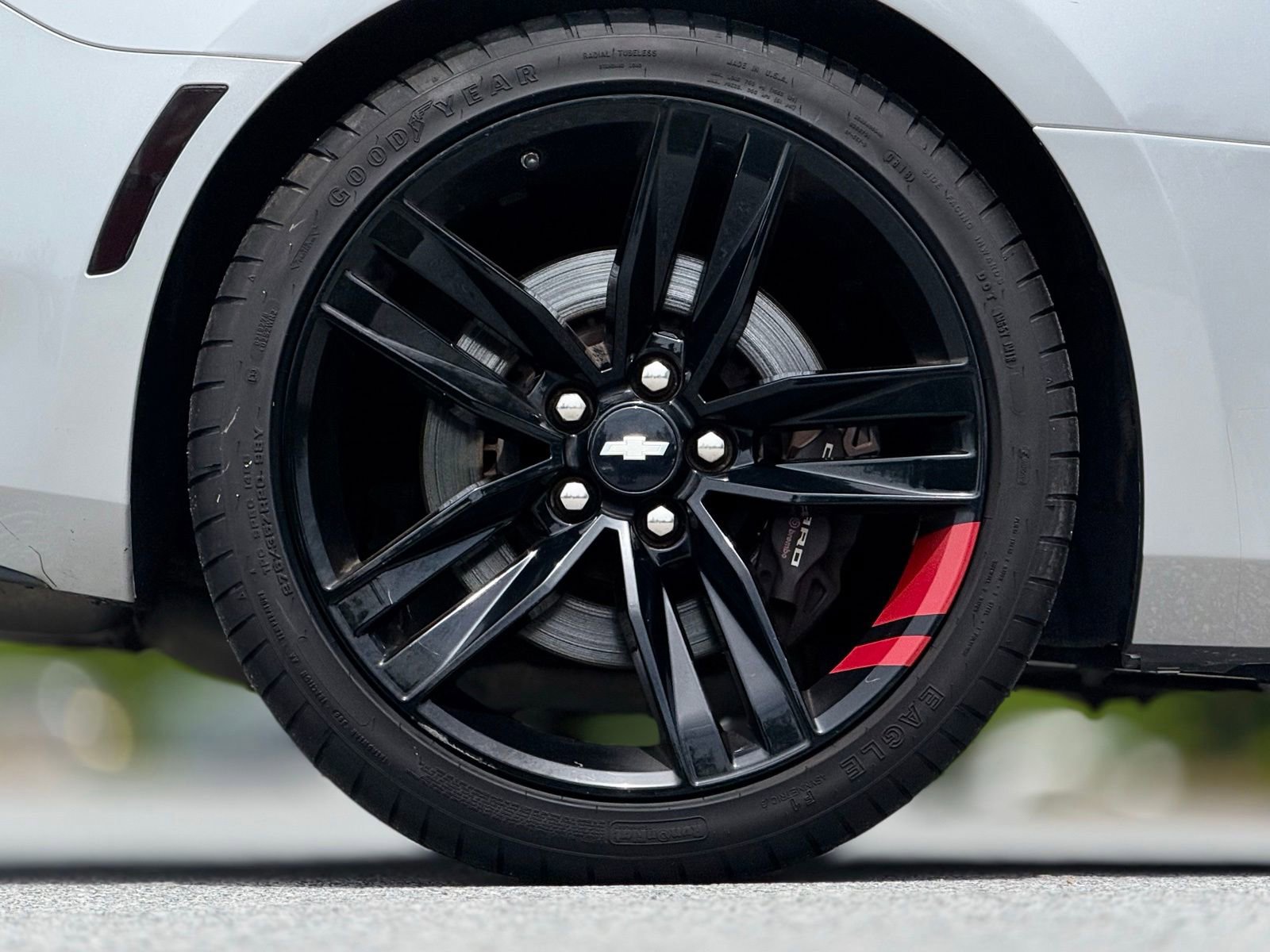 Used 2018 Chevrolet Camaro SS w/ Redline Edition RWD image 20