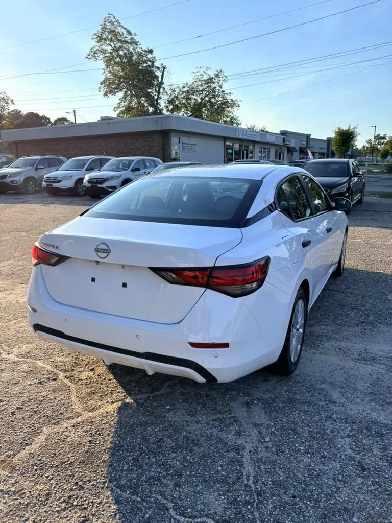 Used 2024 Nissan Sentra S FWD image 5