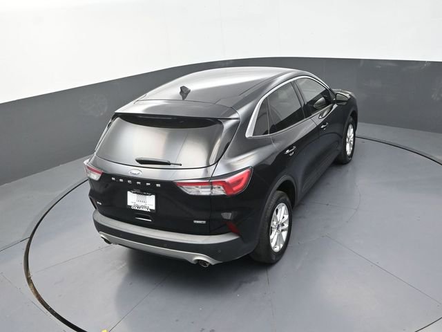Used 2021 Ford Escape SE image 18