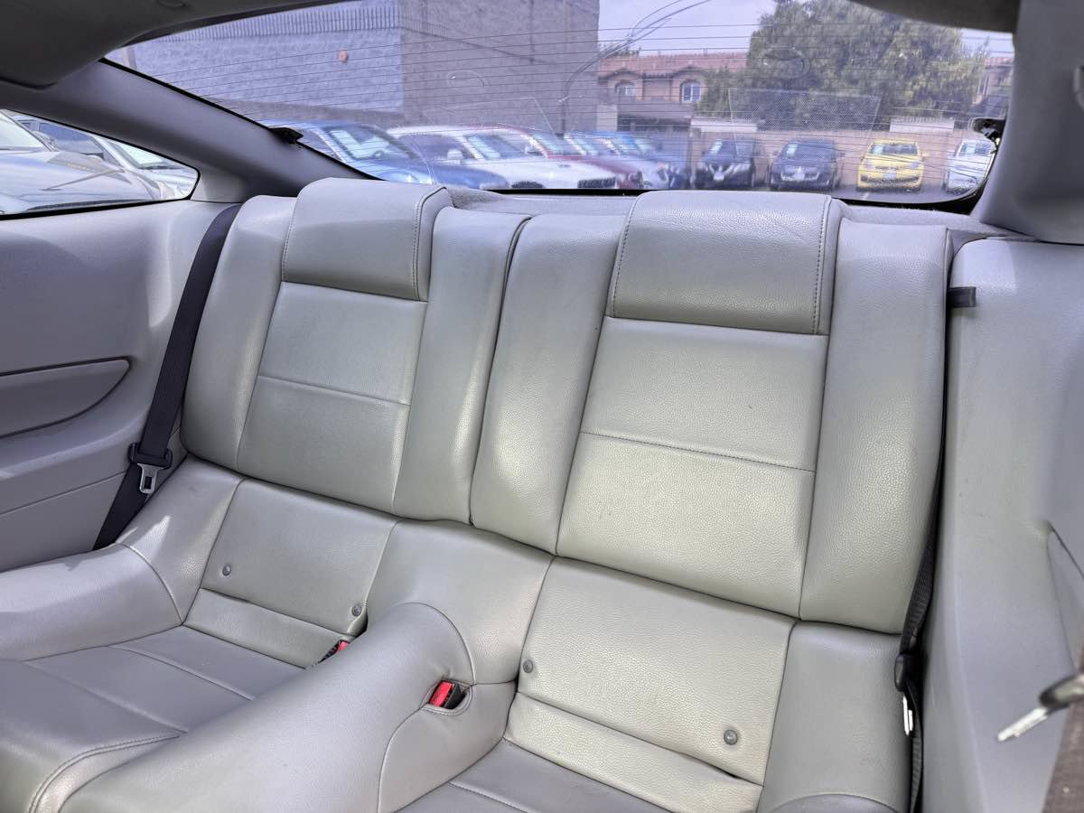 Used 2006 Ford Mustang Coupe RWD image 27