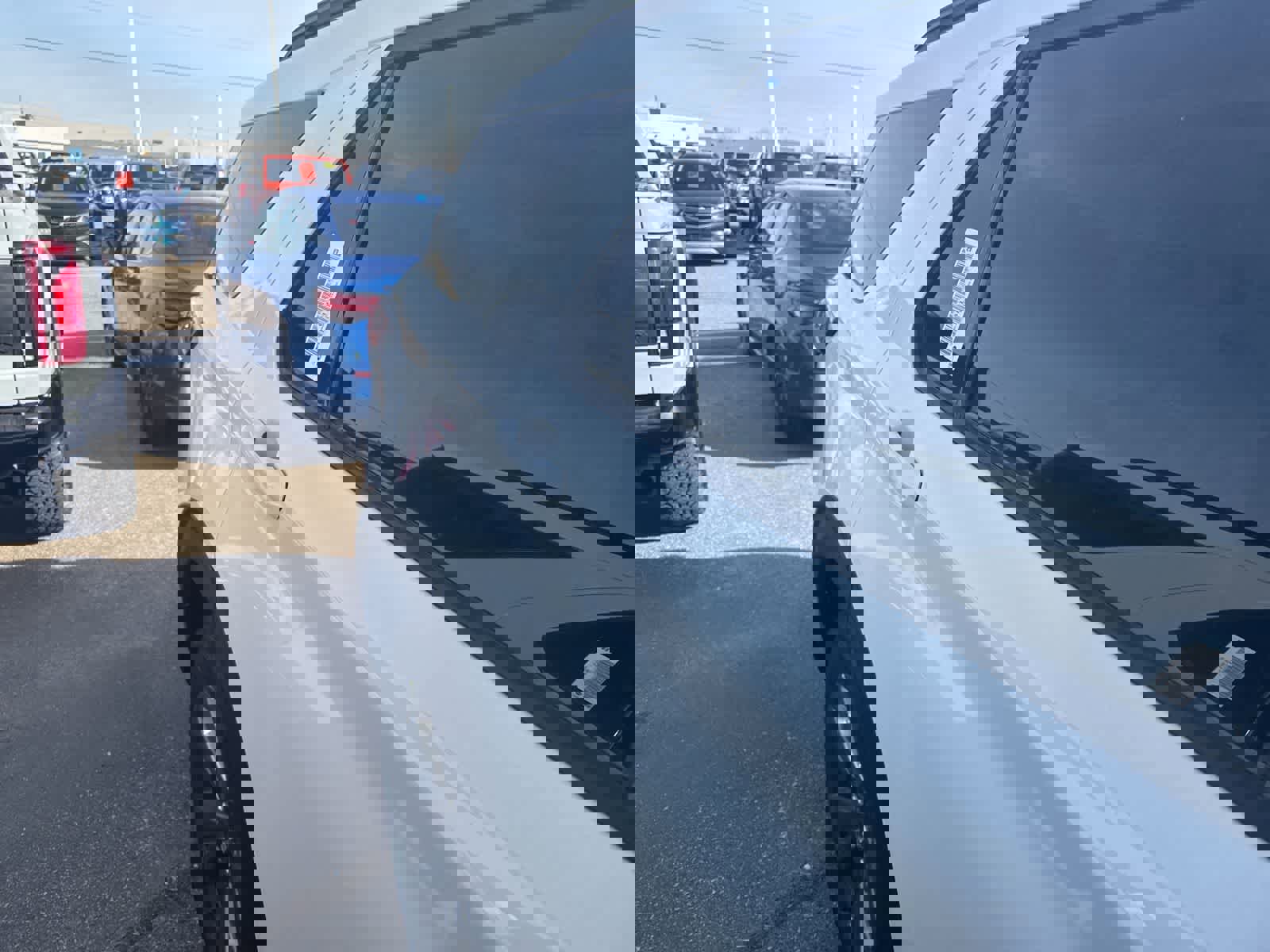 New 2026 Ford Explorer Active w/ Active Comfort Package image 14