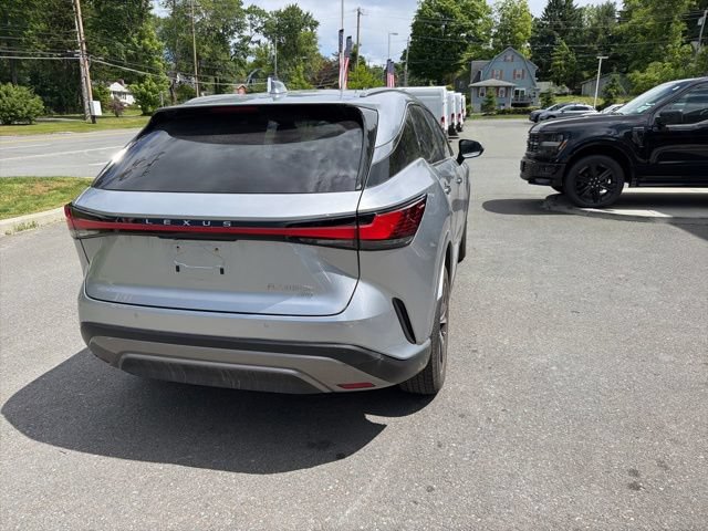 Used 2023 Lexus RX 350h w/ Accessory Package (2T) AWD/4WD image 11