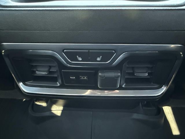 Used 2023 Chevrolet Silverado 3500 High Country w/ Z71 Off-Road Package image 17